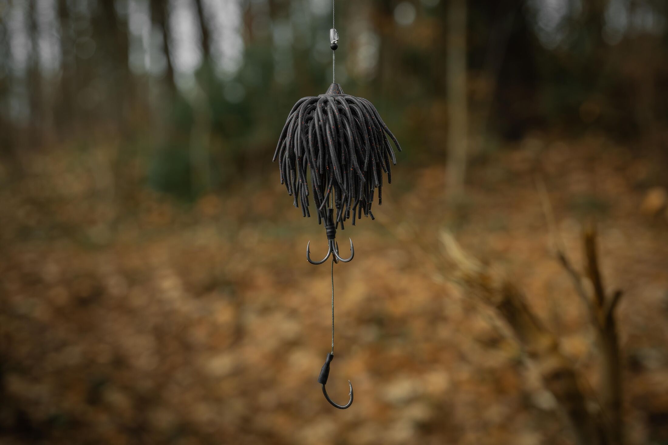 Black Cat Real Worm Teaser 80g Black Red Flash – Obrázok 3