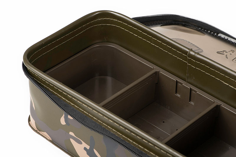 Fox Aquos Camo Rig Box and Tackle Bag – Obrázok 6
